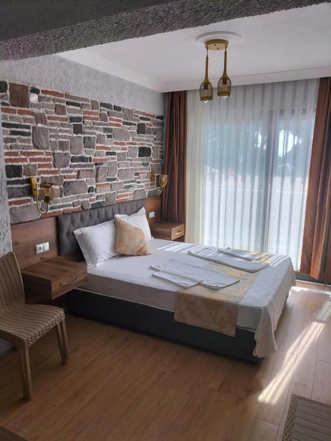 Mari Pembe Otel Marmara Adasi Buitenkant foto